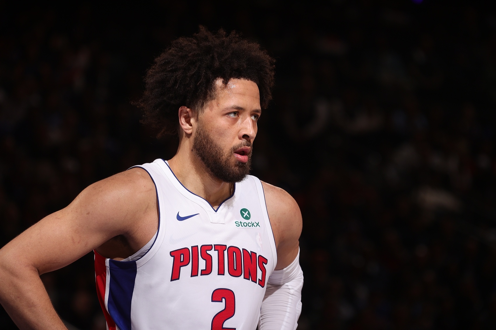 康宁汉姆半场穿针引线取得7分6助攻 正负值+19全场最高