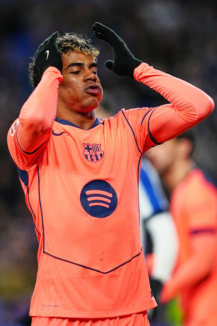 运气欠佳！巴萨本场多次中柱 预期进球接近4 最终仍然1-2负于皇社